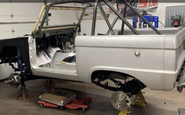 Ford-bronco-1970-orange-20