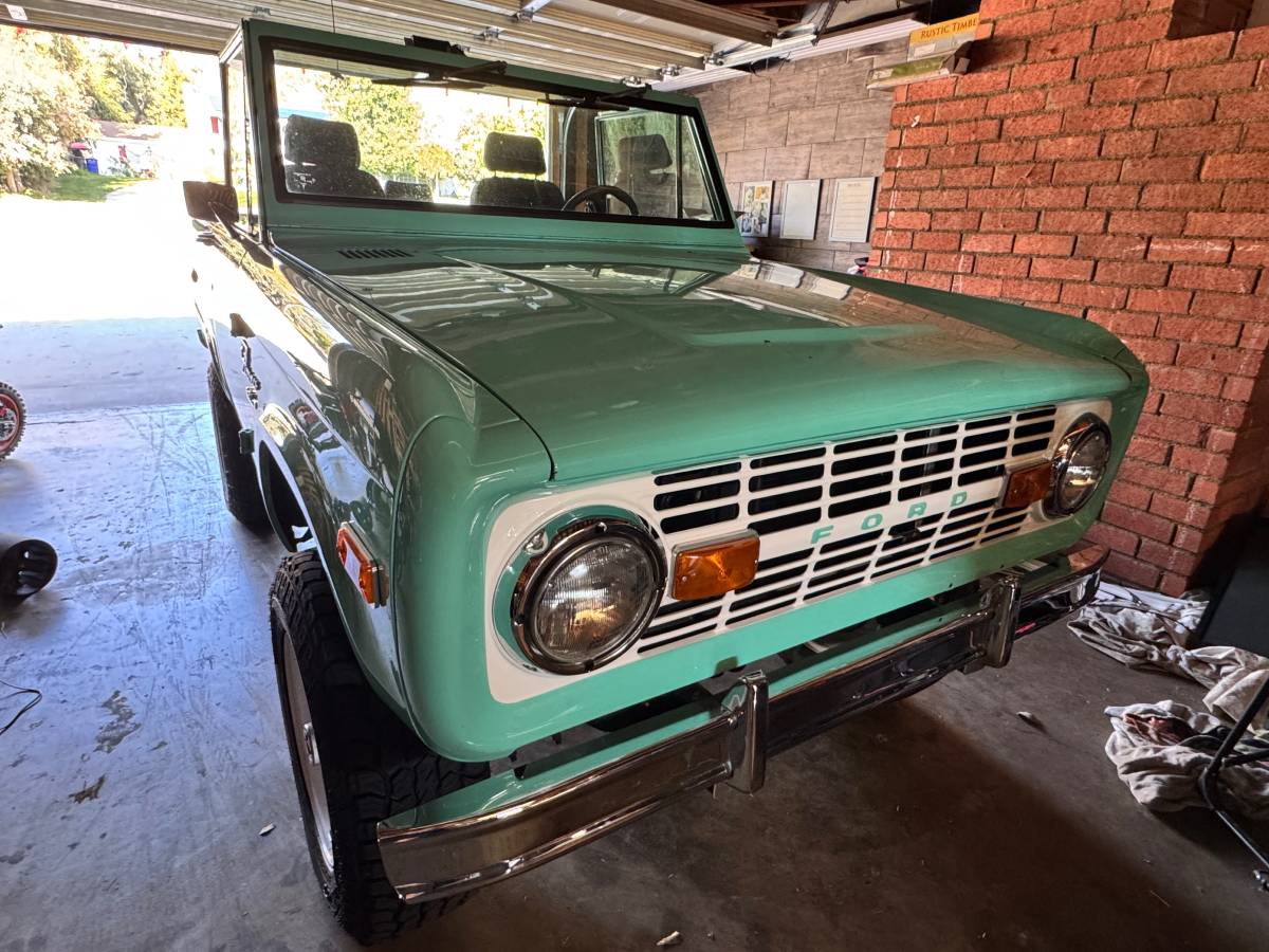 Ford-bronco-1973-14