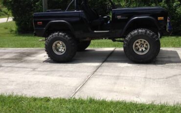 Ford-bronco-1973-black-7