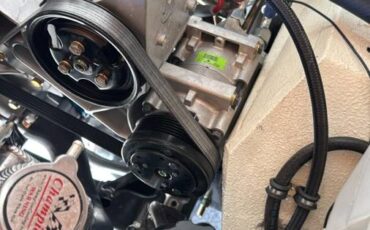 Ford-bronco-1975-white-16