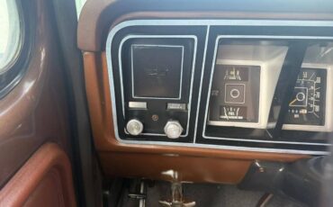 Ford-bronco-1978-brown-14