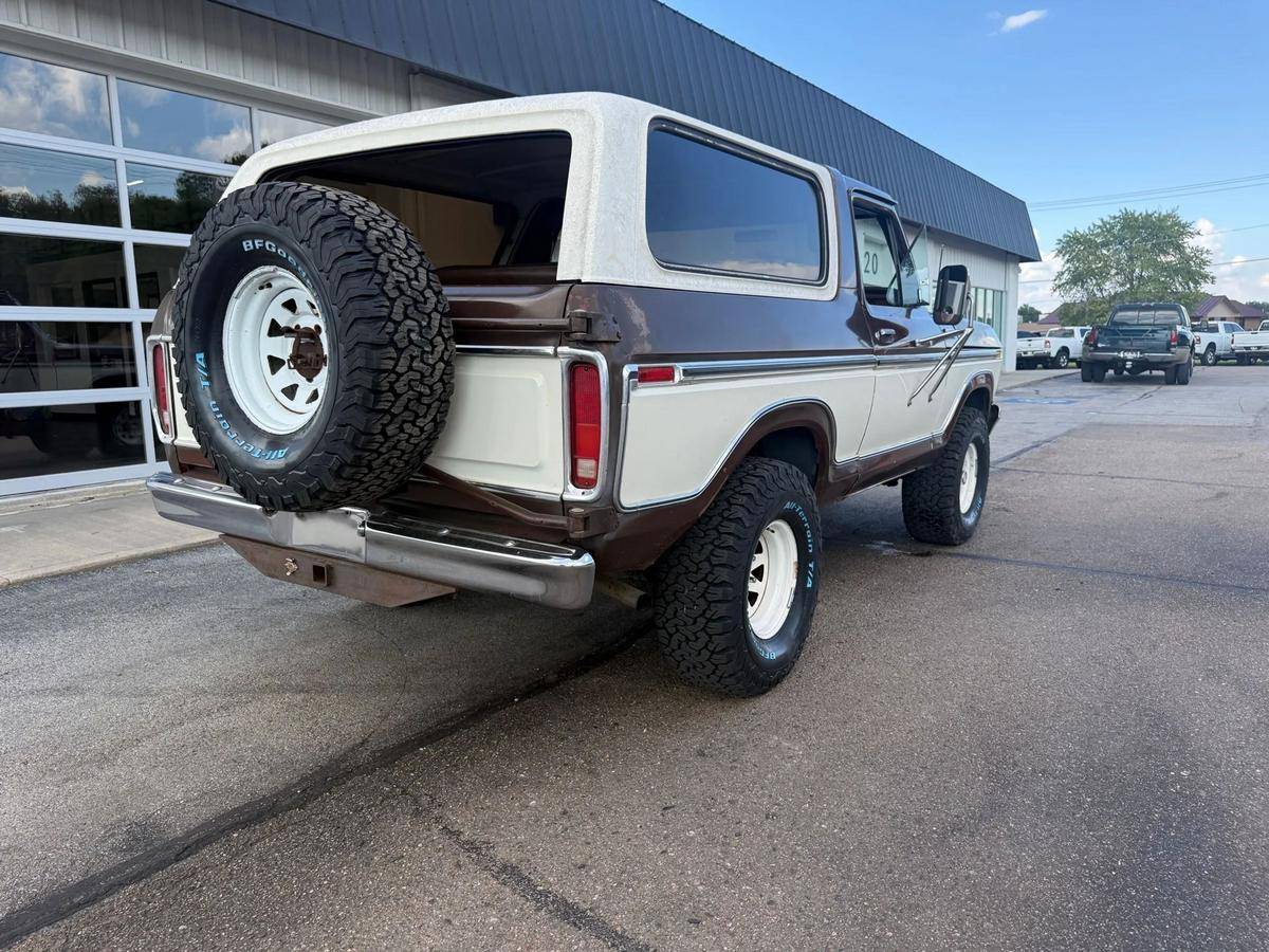 Ford-bronco-1978-brown-5