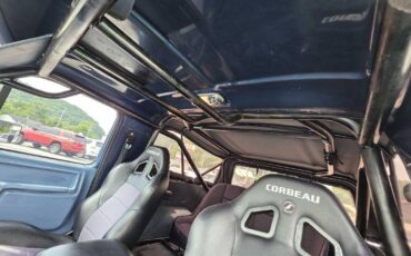 Ford-bronco-1986-blue-16