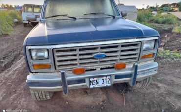 Ford-bronco-1986-blue
