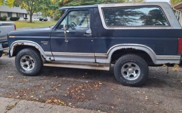Ford-bronco-1986-blue-6