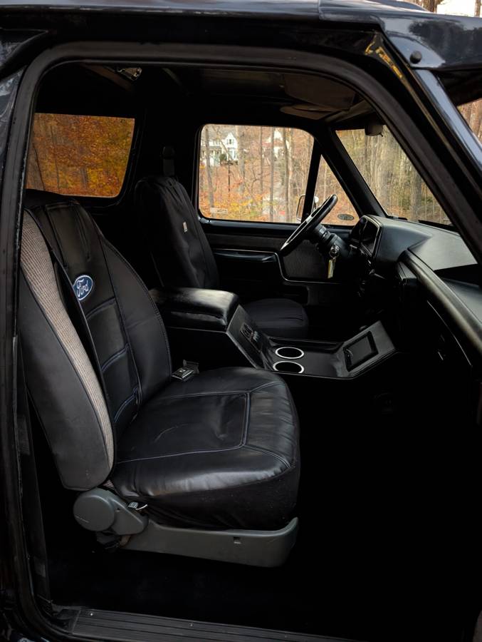 Ford-bronco-1990-blue-18