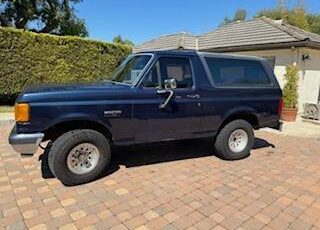 Ford-bronco-1990-blue-2