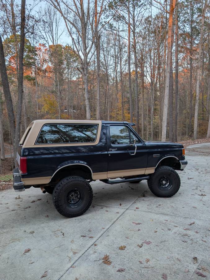 Ford-bronco-1990-blue-6