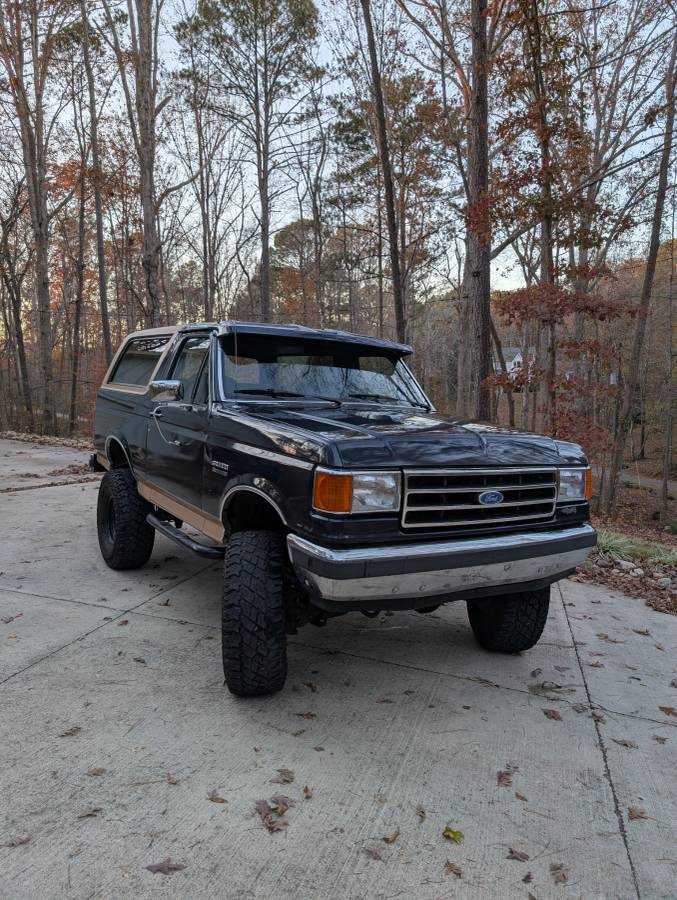 Ford-bronco-1990-blue-8