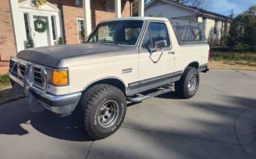 Ford-bronco-1990-white