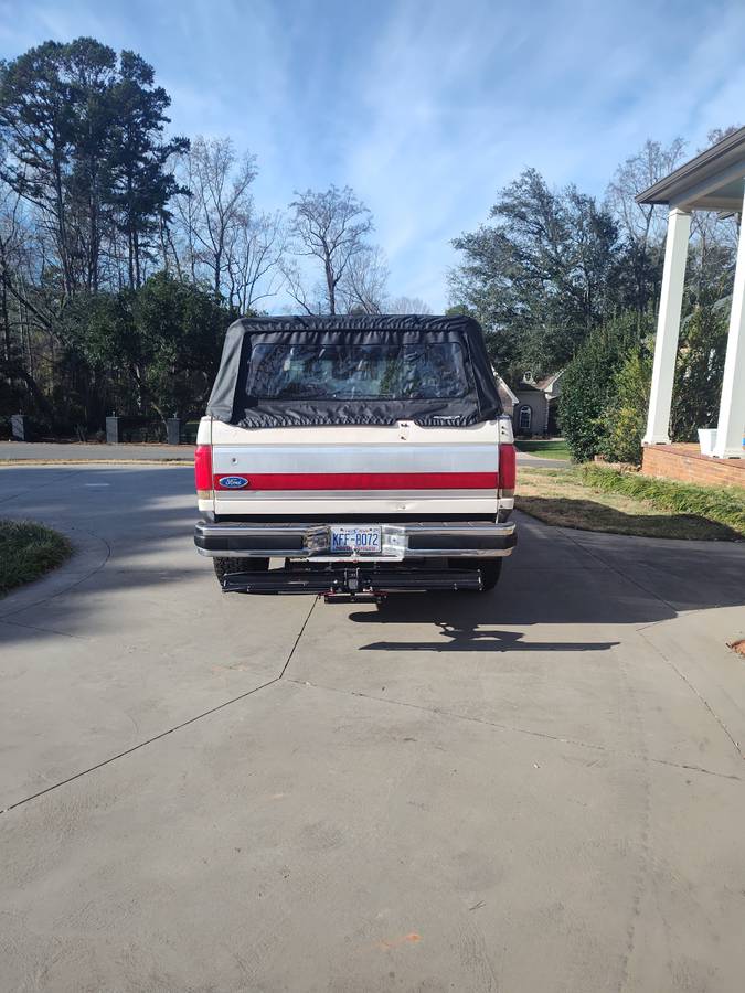 Ford-bronco-1990-white-5
