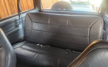 Ford-bronco-1992-black-3