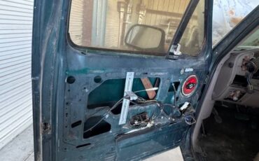 Ford-bronco-1993-green-10