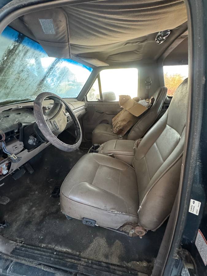 Ford-bronco-1993-green-6