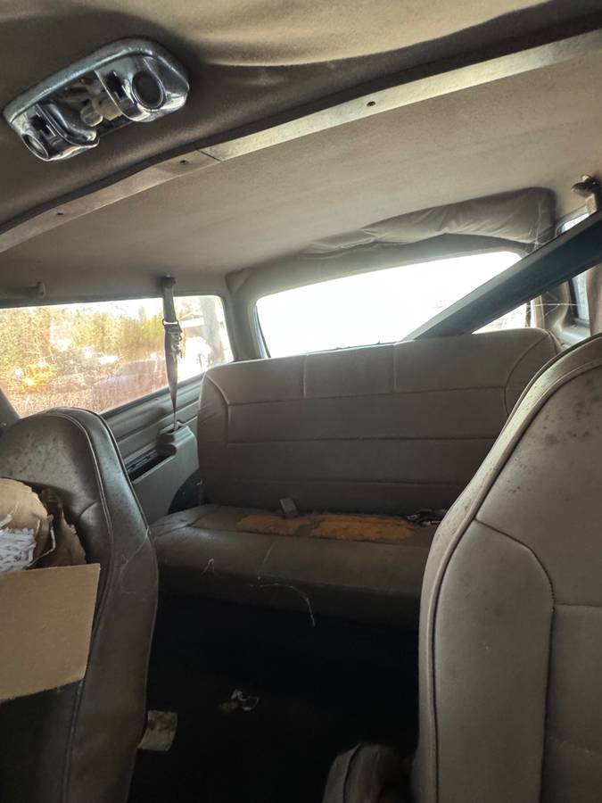 Ford-bronco-1993-green-8