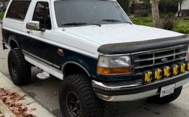 Ford-bronco-1993-white-3