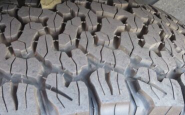 Ford-bronco-1994-grey-2