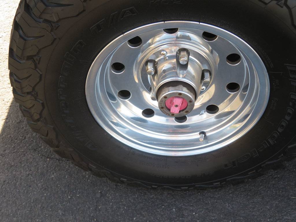 Ford-bronco-1994-grey-22