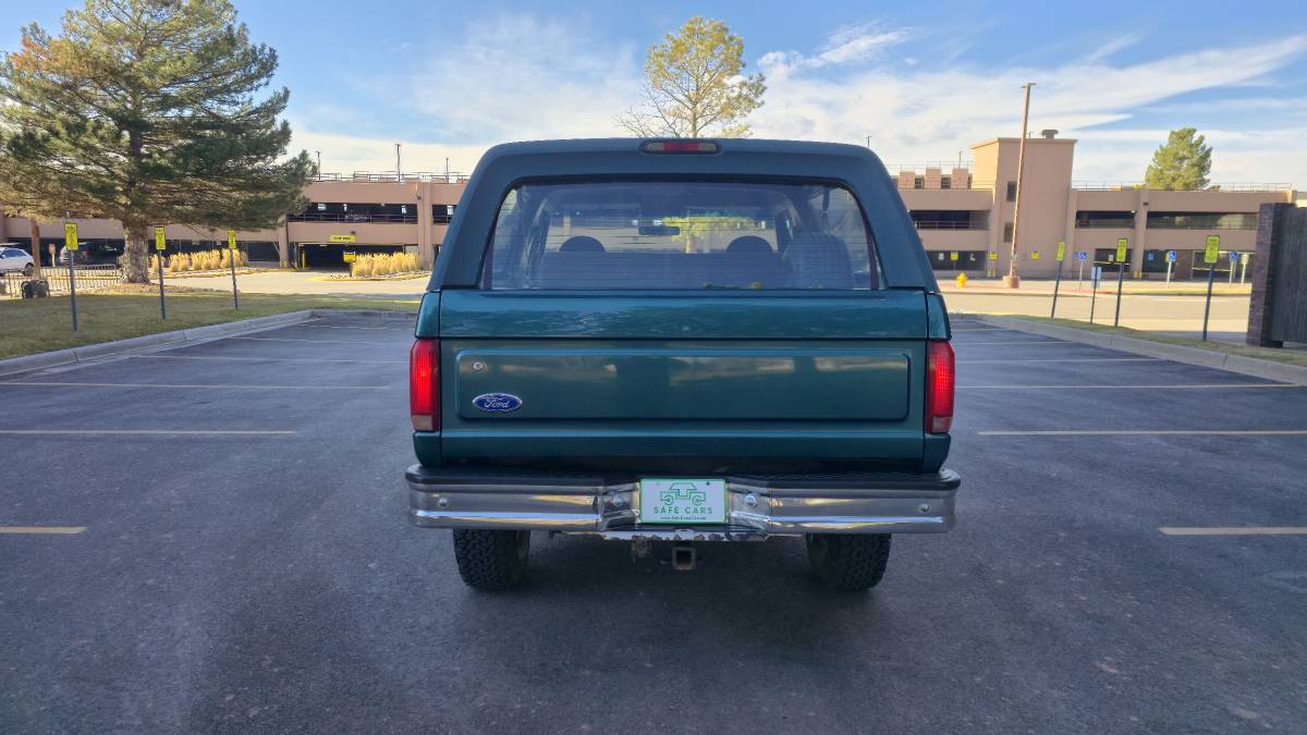Ford-bronco-1996-green-10