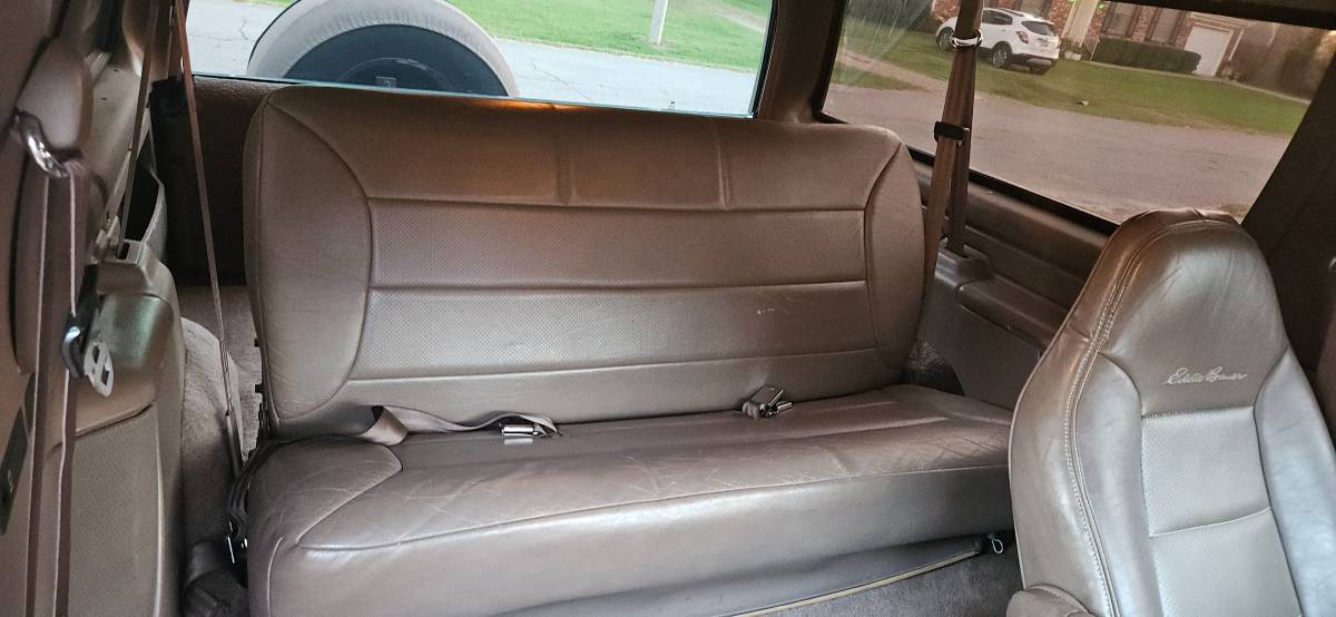 Ford-bronco-1996-green-15