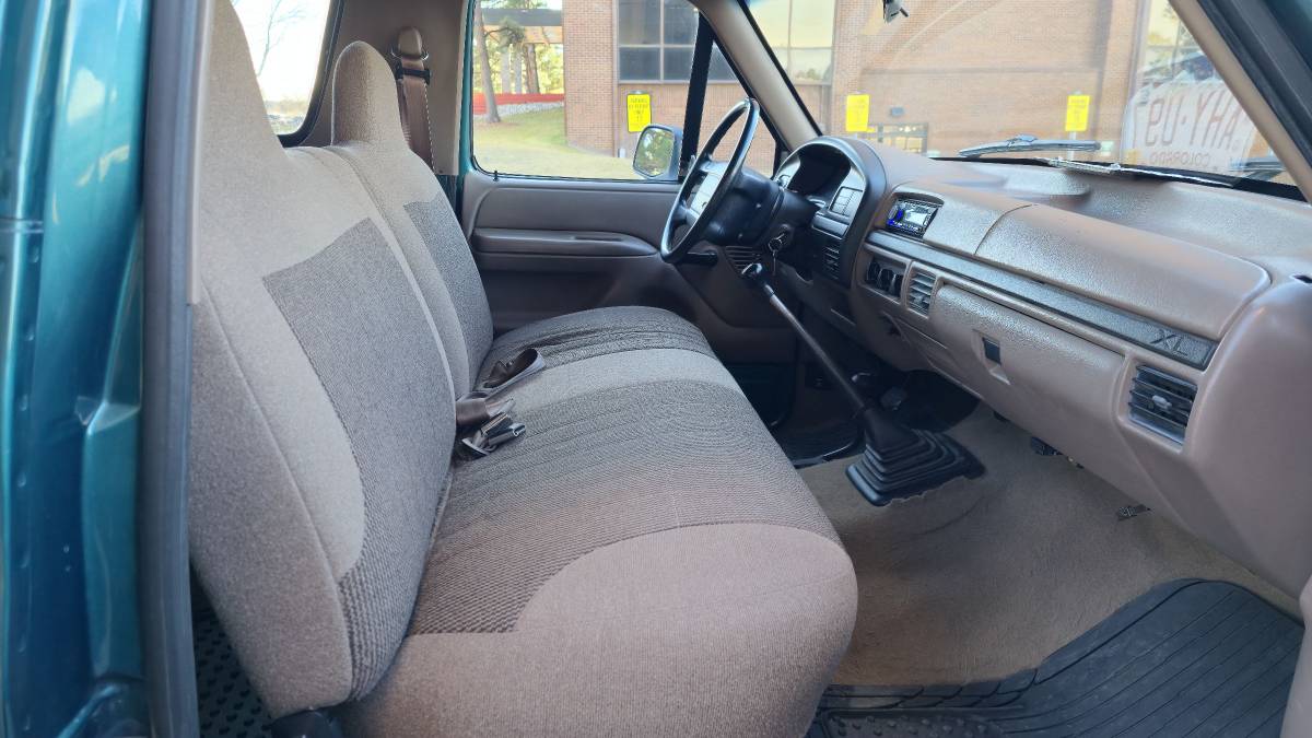 Ford-bronco-1996-green-16