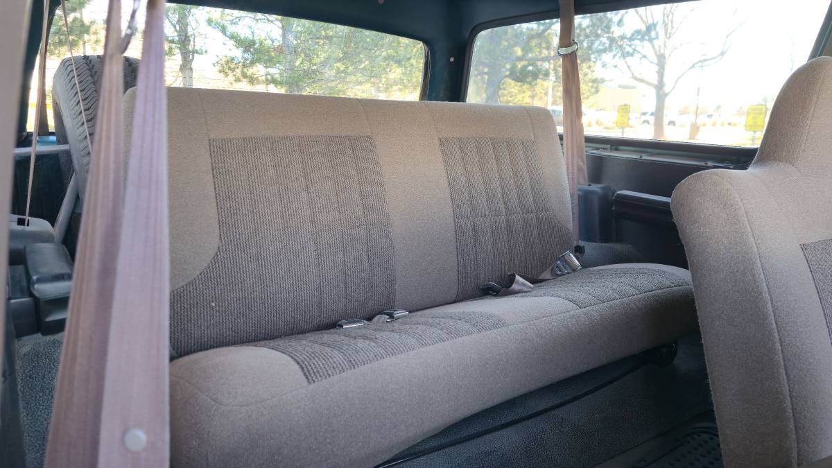 Ford-bronco-1996-green-18