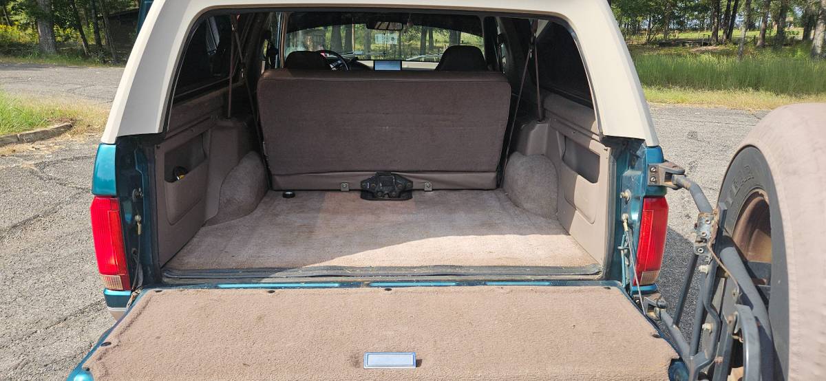 Ford-bronco-1996-green-4