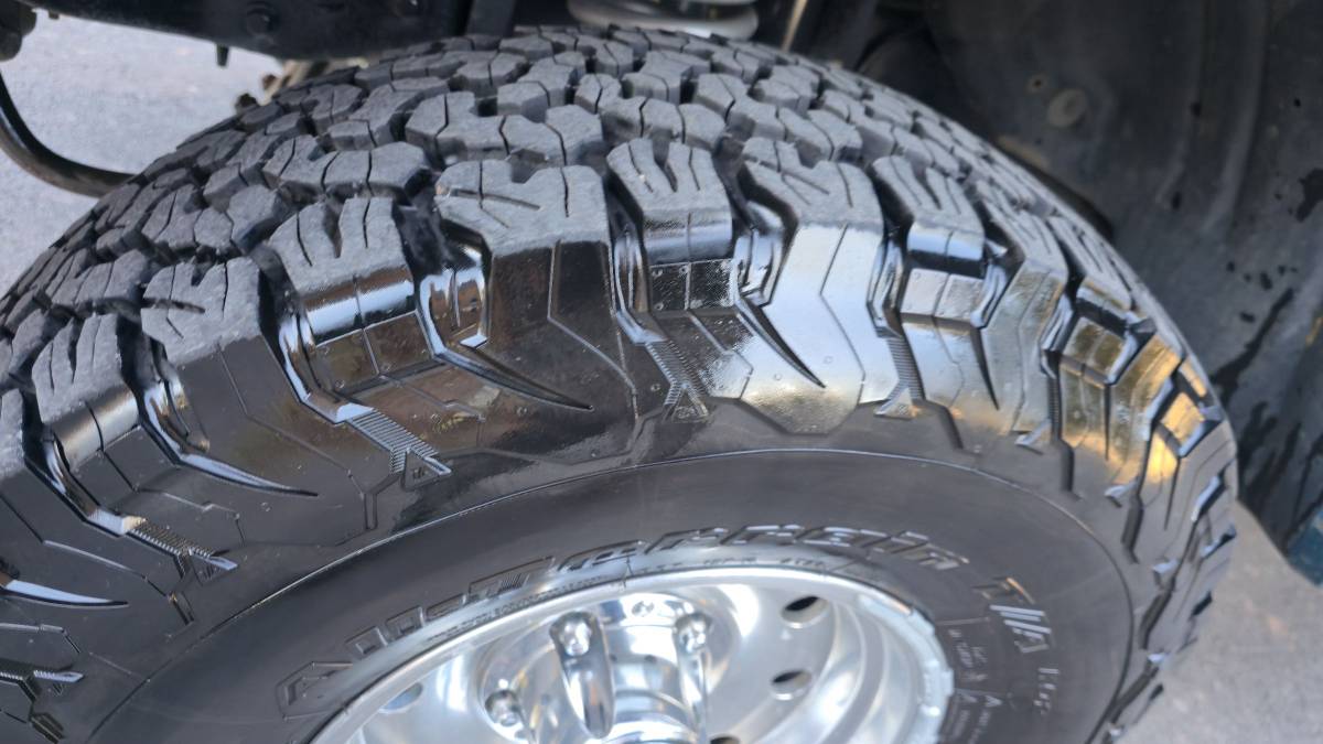 Ford-bronco-1996-green-6