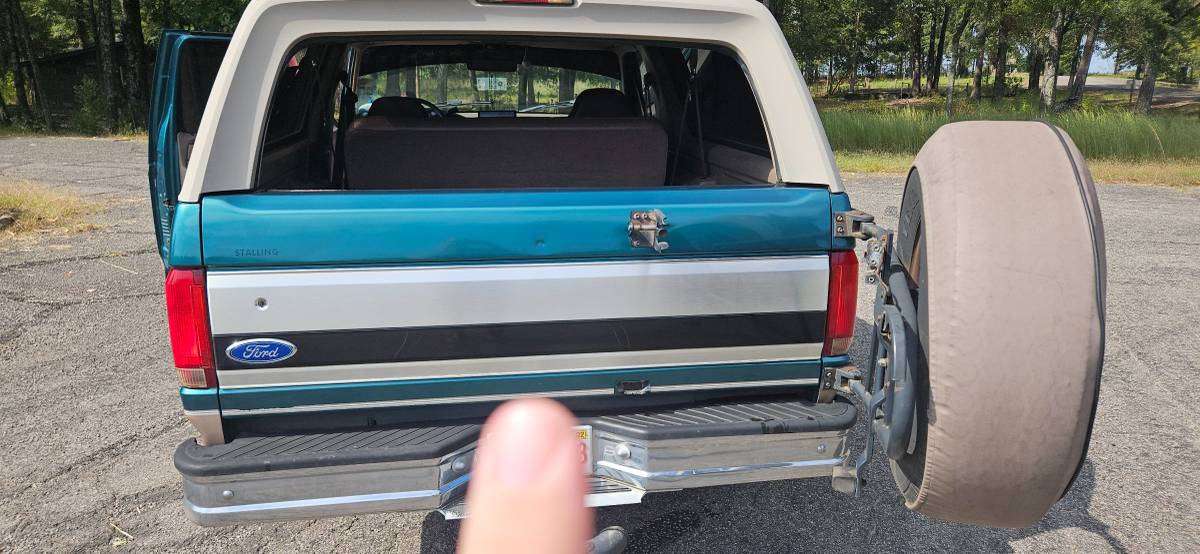 Ford-bronco-1996-green-9