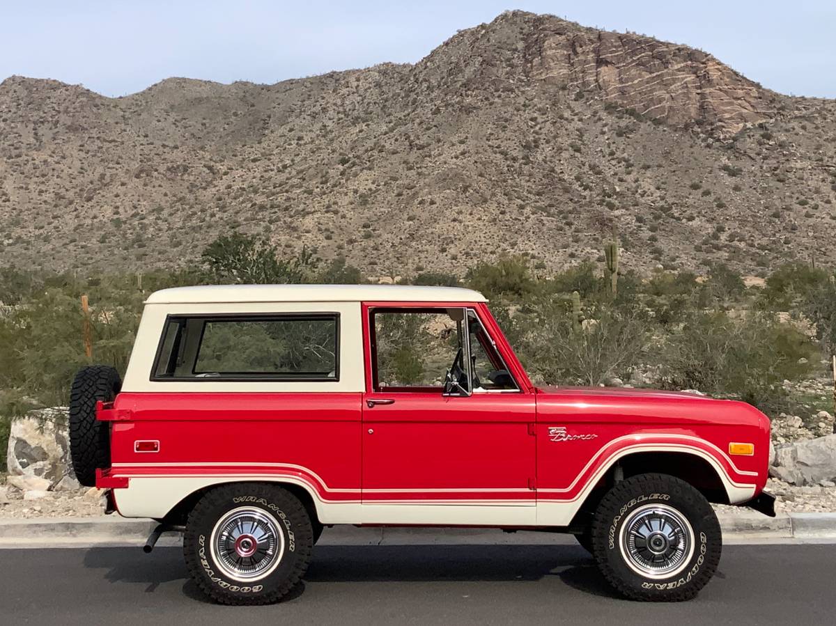 Ford-bronco-4x4-1976-red-1
