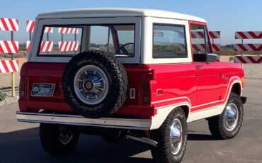 Ford-bronco-4x4-1976-red-16
