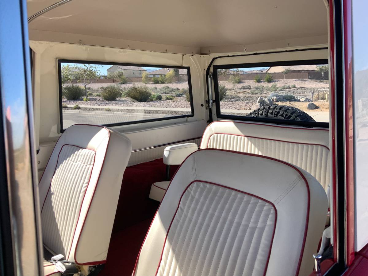 Ford-bronco-4x4-1976-red-22
