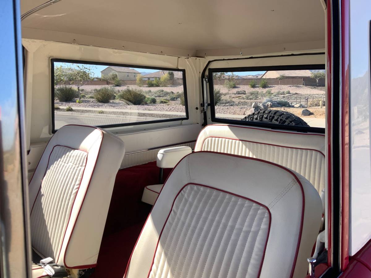 Ford-bronco-4x4-1976-red-3