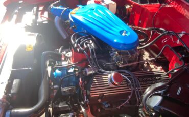 Ford-bronco-4x4-1976-red-5