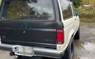 Ford-bronco-4x4-1989-white-1