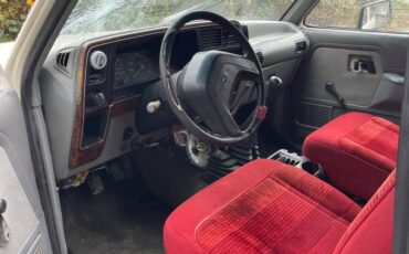 Ford-bronco-4x4-1989-white-3