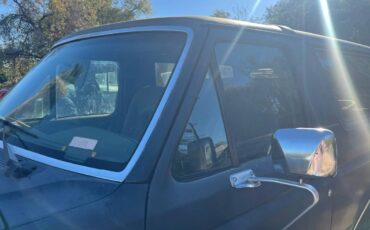 Ford-bronco-4x4-1990-blue-1