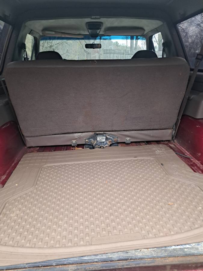 Ford-bronco-eddie-bauer-4x4-1995-red