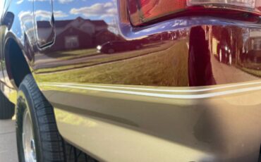 Ford-bronco-eddie-bauer-4x4-1996-red-10