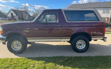 Ford-bronco-eddie-bauer-4x4-1996-red-7