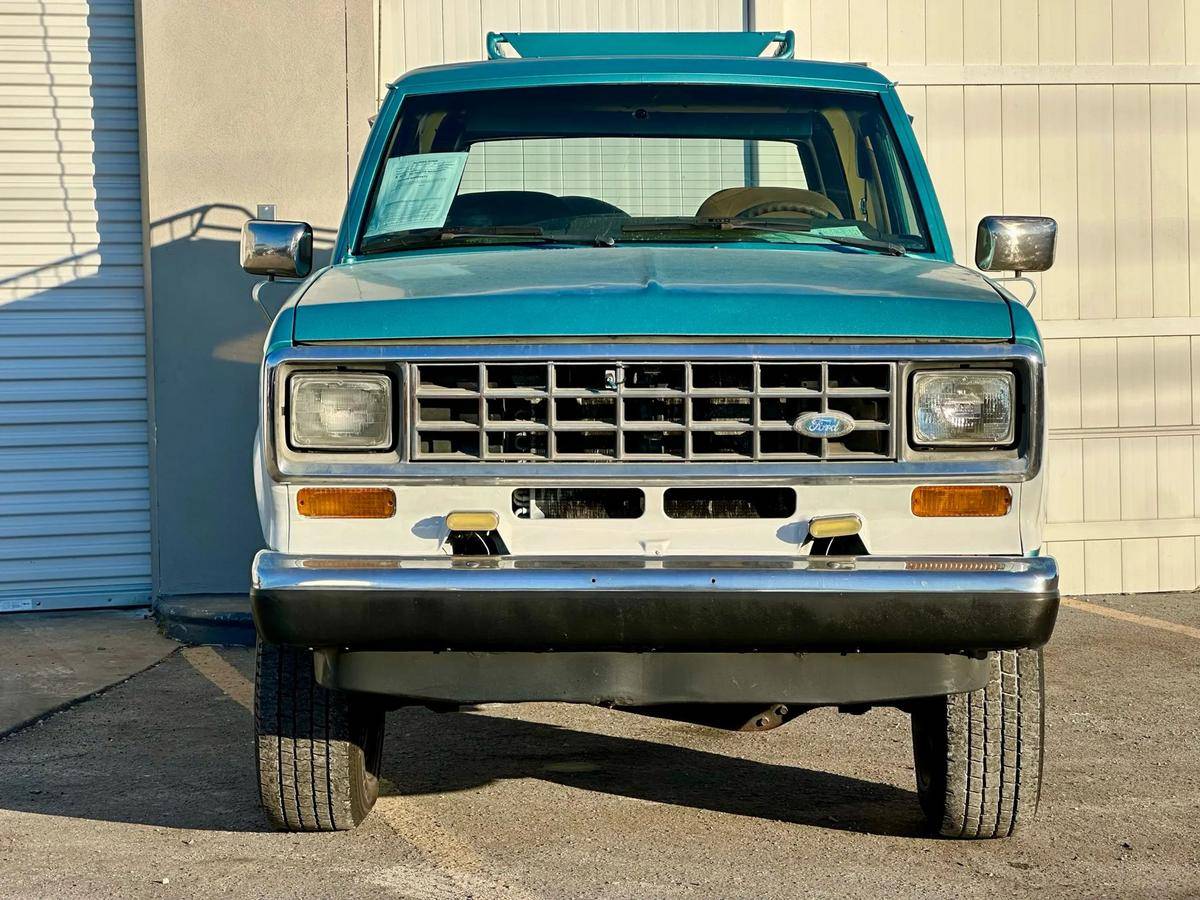 Ford-bronco-ii-1987-blue-5