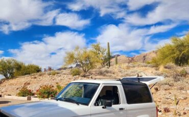 Ford-bronco-ii-1989-white