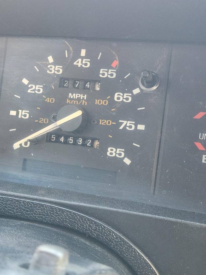 Ford-bronco-ii-1989-white-4