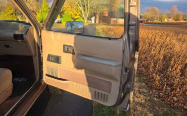 Ford-bronco-ii-xl-1989-brown-11