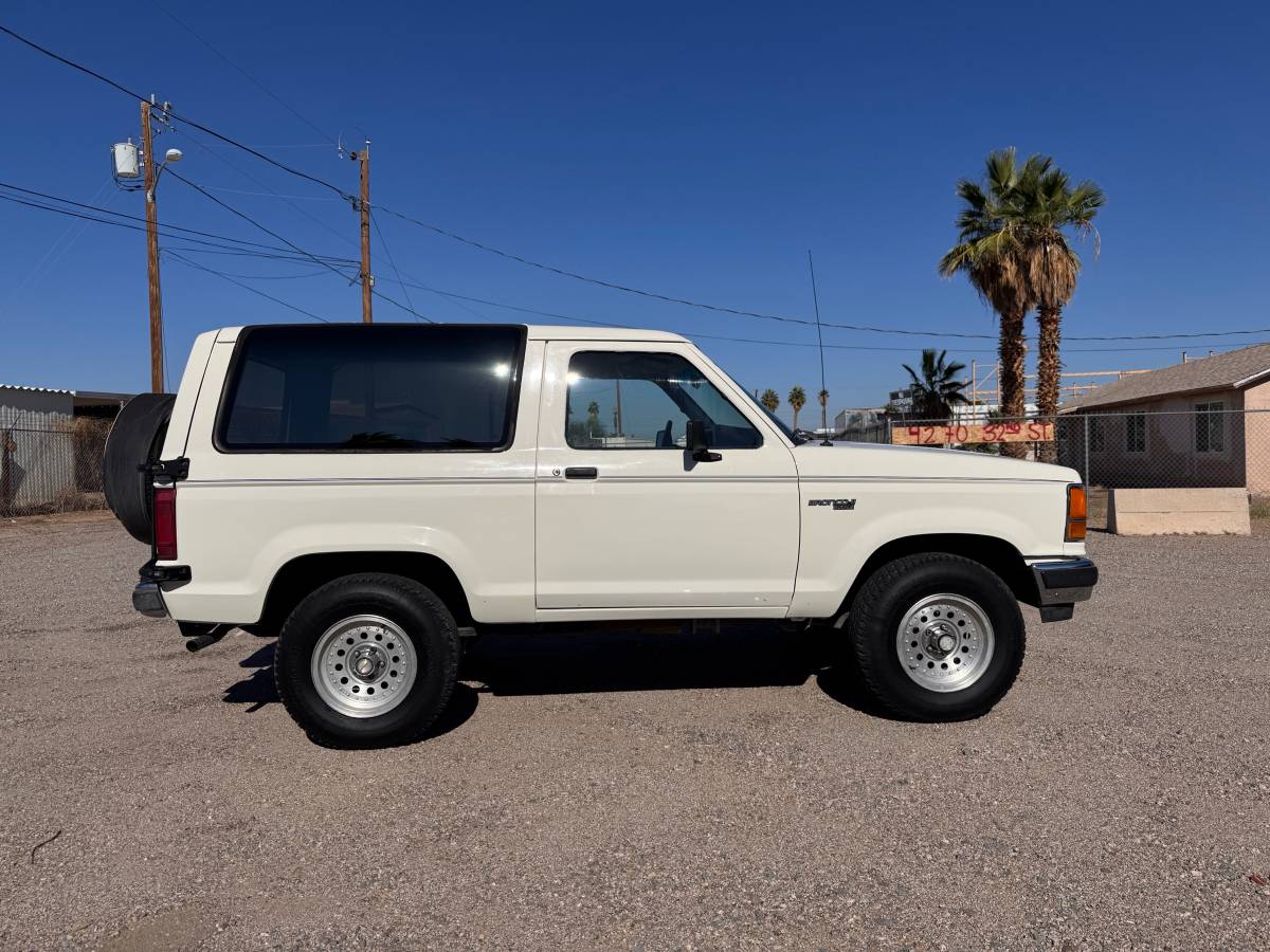 Ford-bronco-ii-xlt-1990-10