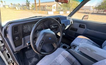 Ford-bronco-ii-xlt-1990-23