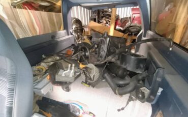 Ford-bronco-ii-xlt-1990-white-12