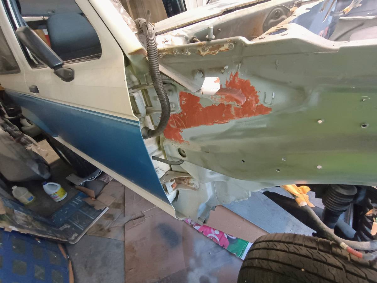 Ford-bronco-ii-xlt-1990-white-17