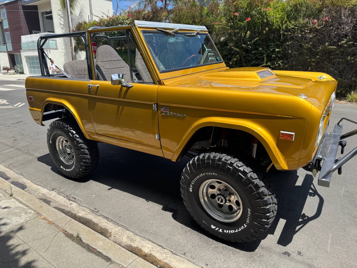 Ford-bronco-sport-1971-custom-14