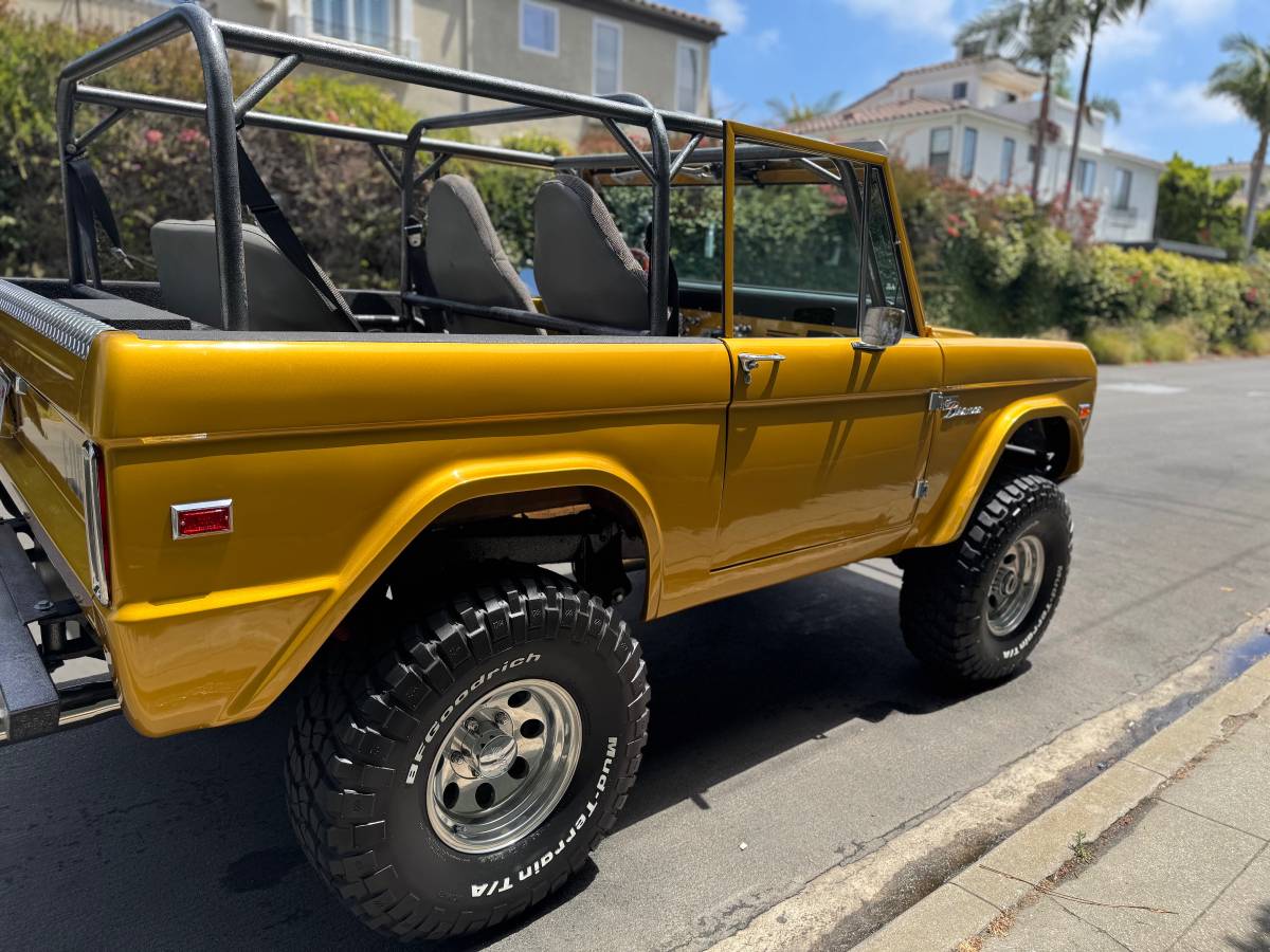 Ford-bronco-sport-1971-custom-5